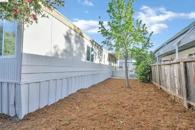 14 Del Rio, Pittsburg, CA 94565 - Photo 16