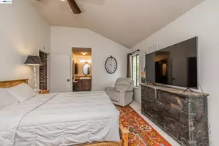 6382 Buena Vista Dr, Newark, CA 94560 - Photo 20