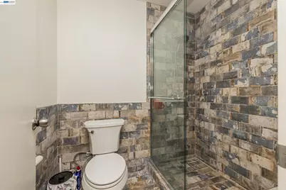 6382 Buena Vista Dr #B, Newark, CA 94560 - Photo 22