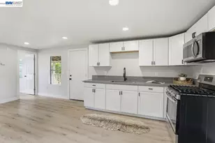 828 Olivina Ave, Livermore, CA 94551 - Photo 14