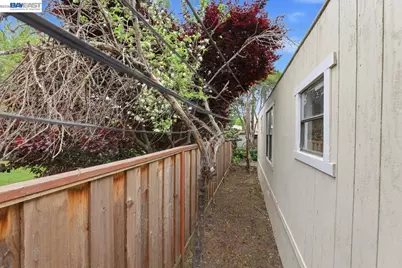 828 Olivina Ave #11, Livermore, CA 94551 - Photo 30
