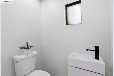 828 Olivina Ave #11, Livermore, CA 94551 - Photo 22