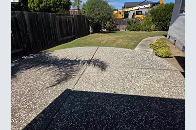 7601 Redbud Ct, Newark, CA 94560 - Photo 16