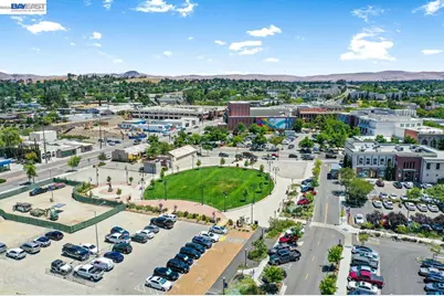 161 L St #103, Livermore, CA 94550 - Photo 44