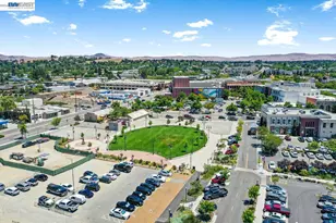 161 L St, Livermore, CA 94550 - Photo 44