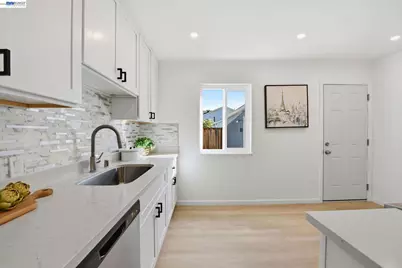 1559 Bandoni Ave, San Lorenzo, CA 94580 - Photo 8