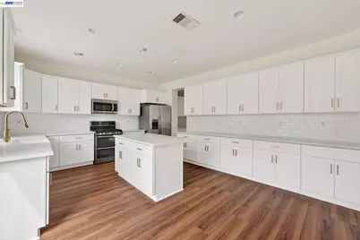 [Address not provided], Stockton, CA 95219 - Photo 14