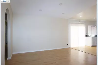 5064 Anaheim Loop, Union City, CA 94587 - Photo 8