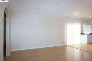 5064 Anaheim Loop, Union City, CA 94587 - Photo 8