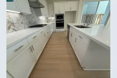 17429 Bushwick Lane, Lathrop, CA 95330 - Photo 4