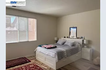 1551 Autumn Meadow Ln, Tracy, CA 95376 - Photo 2