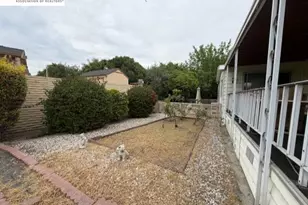 29266 Nantucket Way, Hayward, CA 94544 - Photo 14