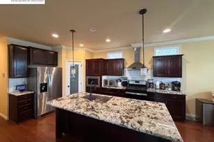 426 Honolulu Cir, Union City, CA 94587 - Photo 2