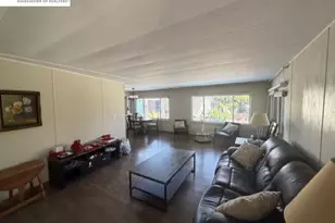 43 Palm Dr, Union City, CA 94587 - Photo 4