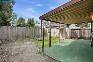 6719 Eastlawn St, Oakland, CA 94621 - Photo 24