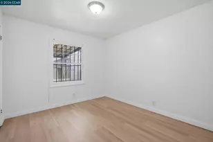 6719 Eastlawn St, Oakland, CA 94621 - Photo 18