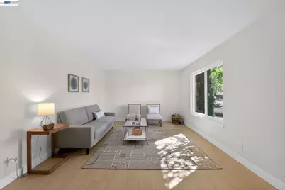 3825 Brockton Dr, Pleasanton, CA 94588 - Photo 10