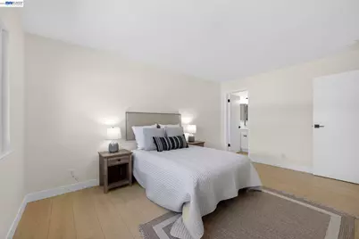 3825 Brockton Dr, Pleasanton, CA 94588 - Photo 16