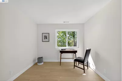 3825 Brockton Dr, Pleasanton, CA 94588 - Photo 20