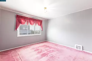 864 Moultrie St, San Francisco, CA 94110 - Photo 12