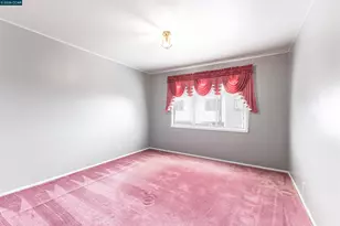 864 Moultrie St, San Francisco, CA 94110 - Photo 8