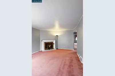 864 Moultrie St, San Francisco, CA 94110 - Photo 14