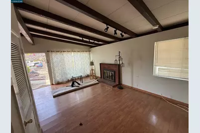 1810 Acapulco Dr, San Pablo, CA 94806 - Photo 4