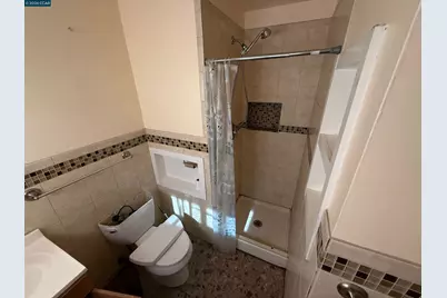 1810 Acapulco Dr, San Pablo, CA 94806 - Photo 28