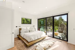 45 Homeglen Ln, Oakland, CA 94611 - Photo 28