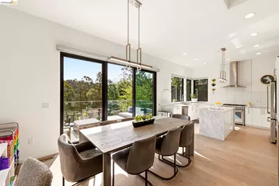 45 Homeglen Ln, Oakland, CA 94611 - Photo 14