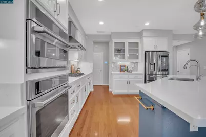 389 Roundhill Dr, Brentwood, CA 94513 - Photo 20