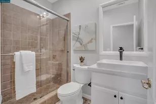 389 Roundhill Dr, Brentwood, CA 94513 - Photo 14