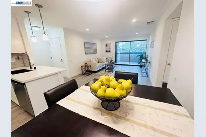 304 Hackamore Ln, Fremont, CA 94539 - Photo 12