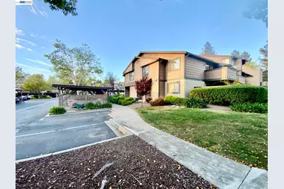 304 Hackamore Ln, Fremont, CA 94539 - Photo 4