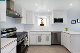 1310 Lewis Ln, Pinole, CA 94564 - Photo 26