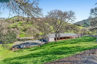 2000 Curry Canyon Rd, Clayton, CA 94517 - Photo 20