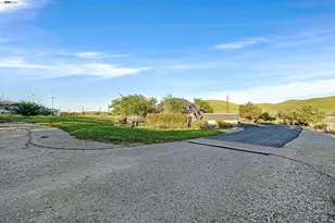 4002 Dyer Rd, Livermore, CA 94551 - Photo 44