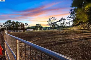 4002 Dyer Rd, Livermore, CA 94551 - Photo 48