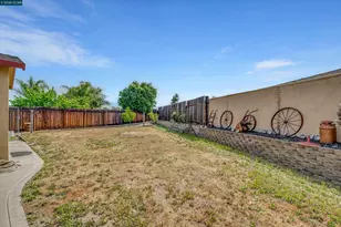 4640 Pinot Ct, Oakley, CA 94561 - Photo 32