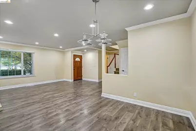 108 Castleton Ct, San Ramon, CA 94583 - Photo 10