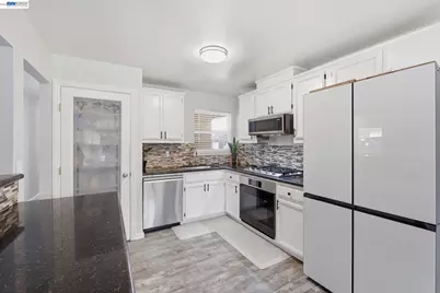 5616 Crestmont Ave, Livermore, CA 94551 - Photo 8