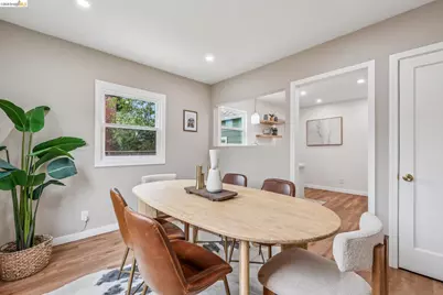 3056 Roxbury Avenue, Oakland, CA 94605 - Photo 6
