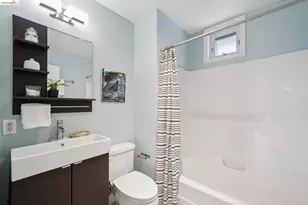 480 42nd St, Oakland, CA 94609 - Photo 32