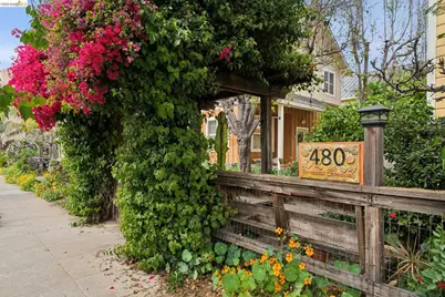 480 42nd St #E, Oakland, CA 94609 - Photo 2