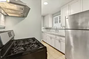 6386 Dana St, Oakland, CA 94609 - Photo 22