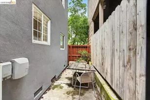 6386 Dana St, Oakland, CA 94609 - Photo 48