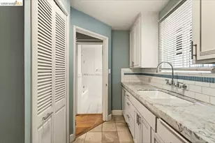 6386 Dana St, Oakland, CA 94609 - Photo 26