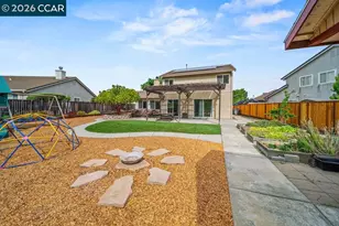 1065 Dawnview Ct, Pittsburg, CA 94565 - Photo 40