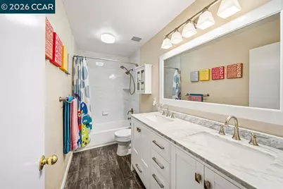 1065 Dawnview Ct, Pittsburg, CA 94565 - Photo 36