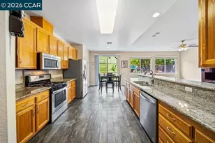 1065 Dawnview Ct, Pittsburg, CA 94565 - Photo 14